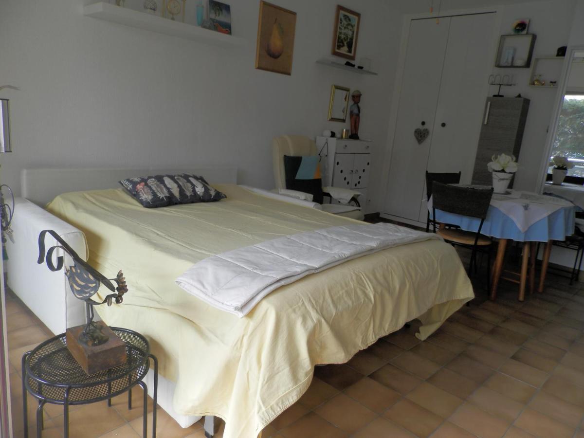 Plein Soleil Apartment Sanary-sur-Mer Bagian luar foto